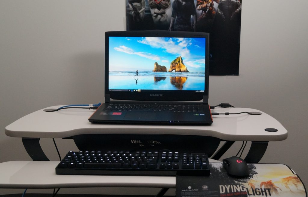 versa standing desk laptop
